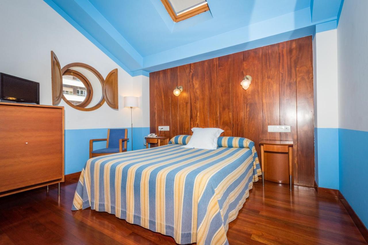 Hotel Castillo De Gauzon Salinas  Luaran gambar