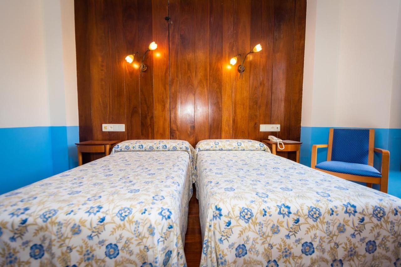 Hotel Castillo De Gauzon Salinas  Luaran gambar