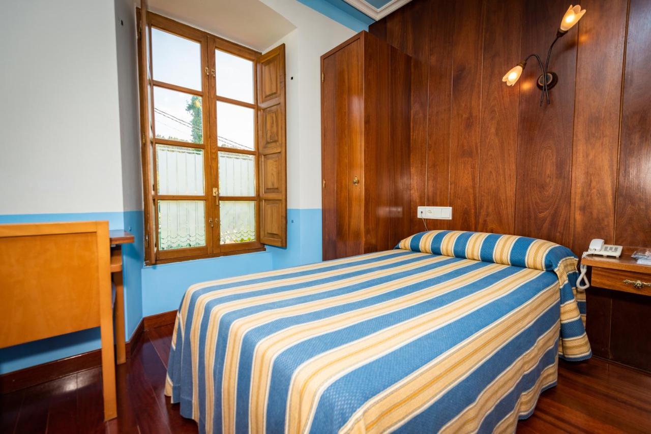 Hotel Castillo De Gauzon Salinas  Luaran gambar